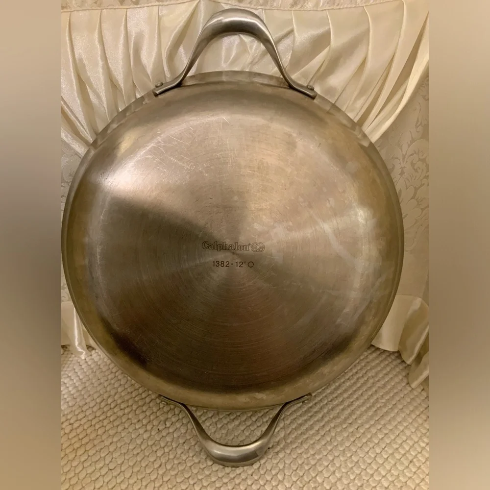 CALPHALON POT - Picture 3 of 6